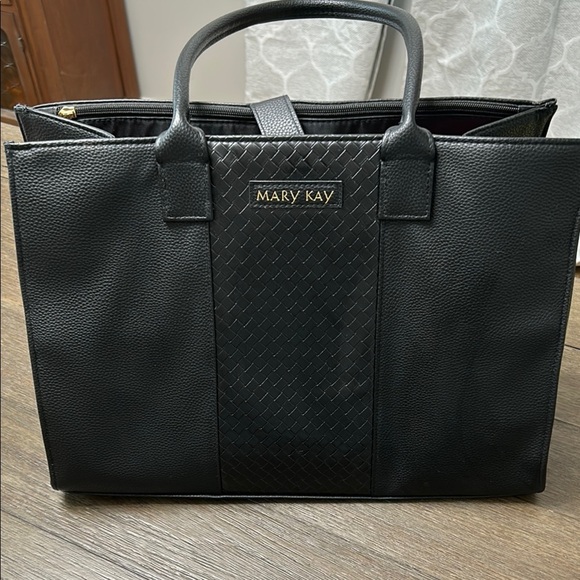 Mary Kay Textured Black Travel Handbag 17 x 30 inches - Picture 1 of 9